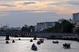 Kênh Nhiêu Lộc/Thị Nghè. (Ảnh: An Hiếu/TTXVN)