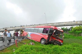 Hiện trường vụ tai nạn. (Ảnh: Mạnh Linh/TTXVN)