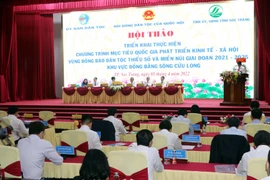 Quang cảnh hội thảo triển khai thực hiện Chương trình mục tiêu quốc gia phát triển kinh tế xã hội vùng đồng bào dân tộc thiểu số giai đoạn 2021-2025 khu vực Đồng bằng sông Cửu Long. (Ảnh: Trung Hiếu/TTXVN)