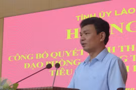 Bí thư Tỉnh ủy Lào Cai Đặng Xuân Phong, Trưởng ban phòng, chống tham nhũng, tiêu cực tỉnh Lào Cai phát biểu. (Ảnh: Hương Thu/TTXVN)