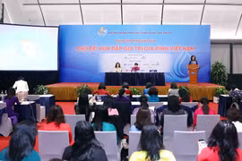 Quang cảnh trung tâm thảo luận số 3 với chủ đề Vun đắp giá trị gia đình Việt Nam. (Ảnh: TTXVN)
