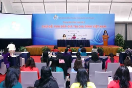 Quang cảnh trung tâm thảo luận số 3 với chủ đề Vun đắp giá trị gia đình Việt Nam. (Ảnh: TTXVN)