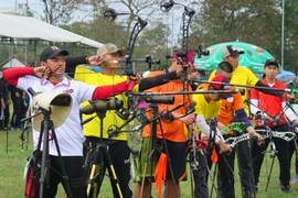 Các vận động viên tham gia thi đấu. (Ảnh: Tường Vi/TTXVN)