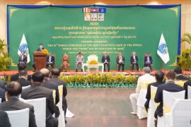 Thủ tướng Campuchia Hun Sen phát biểu khai mạc Đại hội lần thứ 16 Câu lạc bộ bãi biển đẹp nhất thế giới 2022. (Nguồn: TTXVN)