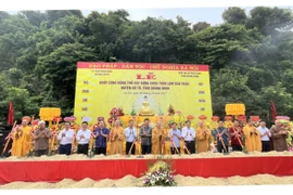 Quảng Ninh khởi công xây dựng chùa Trúc Lâm trên Đảo Trần huyện đảo tiền tiêu Cô Tô. (Ảnh-Thanh Vân/TTXVN)