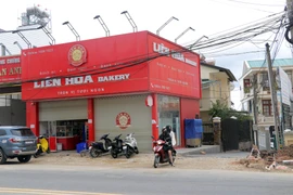 Tiệm bánh Liên Hoa có liên quan vụ ngộ độc thực phẩm. (Ảnh: Chu Quốc Hùng/TTXVN)