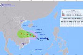 Hình ảnh vị trí và đường đi của bão số 5. (Nguồn: nchmf.gov.vn)