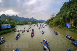 Lễ hội Chùa Hương (Hà Nội) năm 2020. (Ảnh: Thanh Tùng/TTXVN)