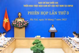 Thủ tướng Phạm Minh Chính chủ trì Phiên họp lần thứ 3 Ban Chỉ đạo Quốc gia triển khai thực hiện cam kết của Việt Nam tại COP26. (Ảnh: Dương Giang/TTXVN)