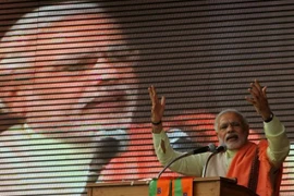 [Video] Tân Thủ tướng Ấn Độ tuyên thệ nhậm chức