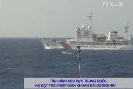 [Video] Cận cảnh tàu Hải cảnh Trung Quốc chặn tàu Việt Nam