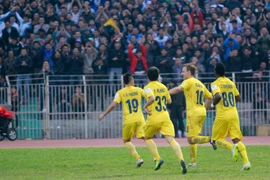 V-League: Thanh Hóa và Than Quảng Ninh bỏ xa tất cả 