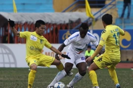 Thanh Hóa thắng tuyệt đối cuộc đua danh hiệu tháng Một