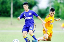 ‘Sát thủ’ U19 Việt Nam rực sáng, U21 Khánh Hòa vẫn bị loại