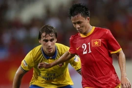 [Video] Cầu thủ bị phạt tù vì cá độ từng ghi bàn vào lưới Arsenal