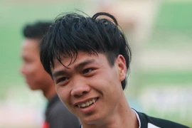 Ngôi sao U19 Việt Nam tái hiện cú sút ‘panenka’ huyền thoại