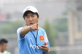 [Photo] Ông Miura bắt tuyển Olympic Việt Nam nhịn ăn nếu thua cuộc