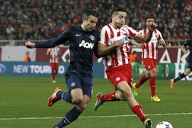 Man Utd thua thảm, nội bộ bắt đầu "xào xáo" nhau