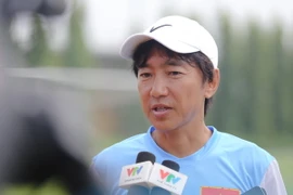 Một tay hai đội tuyển, ông Miura vẫn ‘cực kỳ háo hức’