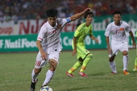 [Video] Xem lại quả panenka lạnh lùng của Công Phượng 