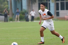 Hoàng Thịnh lập cú đúp, Olympic Việt Nam hạ Bangladesh 4-2