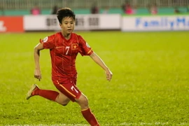 Bàn thắng lịch sử của Tuyết Dung và cái duyên với Thái Lan