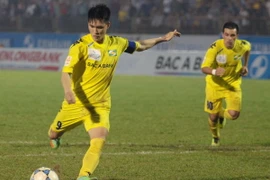 Lịch trực tiếp V-League vòng 21: Rực lửa thành Vinh 