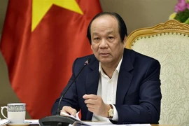 Bộ trưởng, Chủ nhiệm Văn phòng Chính phủ, Tổ trưởng Tổ công tác của Thủ tướng Chính phủ Mai Tiến Dũng chủ trì buổi làm việc. (Ảnh: Dương Giang/TTXVN)