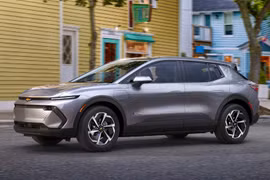 Dòng xe Equinox EV sẽ có mặt trên thị trường vào mùa Thu 2023. (Nguồn: Forbes)