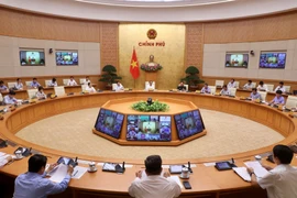 Phó Thủ tướng Lê Văn Thành chủ trì họp thúc đẩy tiến bộ xây dựng đường cao tốc Bắc-Nam phía Đông. (Ảnh: Lâm Khánh/TTXVN)