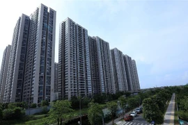 Nhiều căn hộ mới được các chủ đầu tư mở bán trên thị trường bất động sản. (Ảnh: Tuấn Anh/TTXVN)