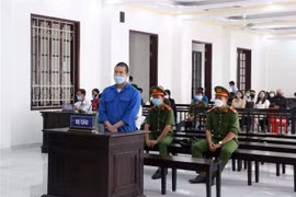 Bị cáo Phạm Văn Cung tại phiên tòa. (Ảnh: Lê Thúy Hằng/TTXVN)