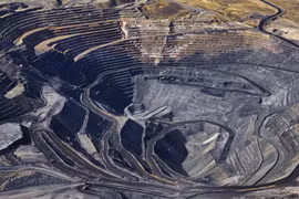 Một mỏ nickel. (Nguồn: Teslarati)