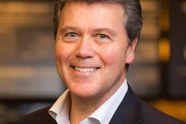 Ông John Culver. (Nguồn: Starbucks)