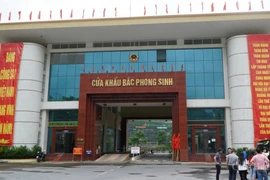 Cửa khẩu Bắc Phong Sinh. 