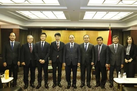 Chủ tịch nước Nguyễn Xuân Phúc tiếp Thống đốc tỉnh Tochigi Fukuda Tomikazu. (Ảnh: Thống Nhất/TTXVN)