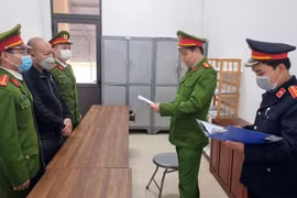 Đối tượng Phùng Xuân Phong bị bắt giữ. (Nguồn: Cand)