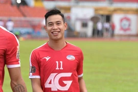 Tiền đạo Nguyễn Việt Phong tại câu lạc bộ Viettel. (Ảnh: FBNV)