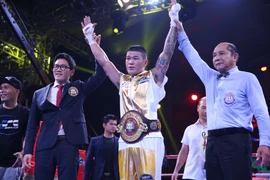 Trương Đình Hoàng xuất sắc giành đai WBA Đông Á đầu tiên cho Việt Nam