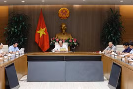 Bộ trưởng, Chủ nhiệm Văn phòng Chính phủ Mai Tiến Dũng chủ trì cuộc họp. (Ảnh: Dương Giang/TTXVN)