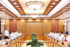 Đồng chí Nguyễn Xuân Phúc, Ủy viên Bộ Chính trị, Thủ tướng Chính phủ phát biểu tại cuộc làm việc với Ban Thường vụ Tỉnh uỷ Hà Giang. (Ảnh: Thống Nhất - TTXVN)