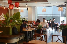 Cửa hàng ăn uống tại Đà Nẵng. (Ảnh: Văn Dũng/TTXVN)