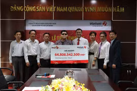 Người chơi đã nhận được số tiền hơn 58 tỷ đồng sáng 9/11. (Ảnh: Vietlott)