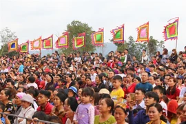 Du khách thập phương đến dự hội Xuân Tây Yên Tử 2019. (Ảnh: Danh Lam/TTXVN)