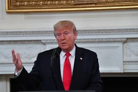 Tổng thống Mỹ Donald Trump phát biểu trong một sự kiện tại Nhà Trắng. (Ảnh: AFP/TTXVN)