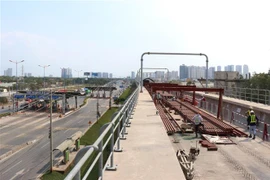 Công trường thi công tuyến metro số 1 Bến Thành-Suối Tiên. (Ảnh: Tiến Lực/TTXVN)