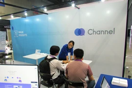 Triển lãm K-Shop 2016 nhận được sự quan tâm của rất nhiều khách hàng. (Ảnh: PV/Vietnam+)