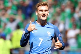 Pha ăn mừng chiến thắng của tiền đạo Antoine Griezmann. (Nguồn: AFP/TTXVN)
