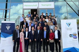 Các đại biểu tham dự hội thảo tại thành phố Wolfsburg của Đức. (Ảnh: Mạnh Hùng/TTXVN)