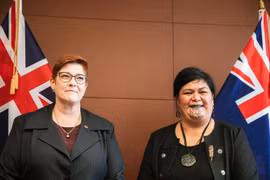 Bộ trưởng Ngoại giao Australia Marise Payne (trái) và người đồng cấp New Zealand Nanaia Mahuta. (Nguồn: rnz.co.nz)